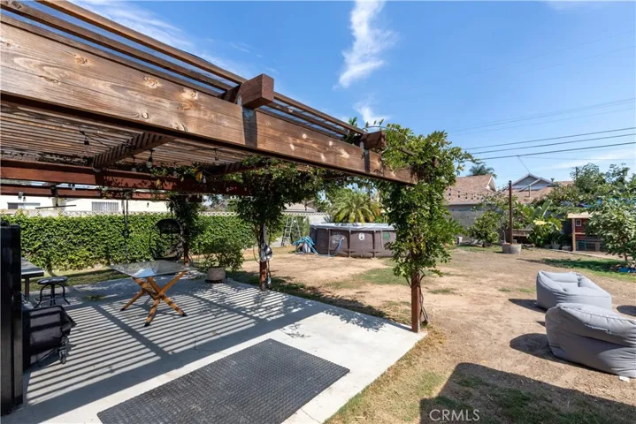 15424 S Budlong Avenue, Gardena, California 90247