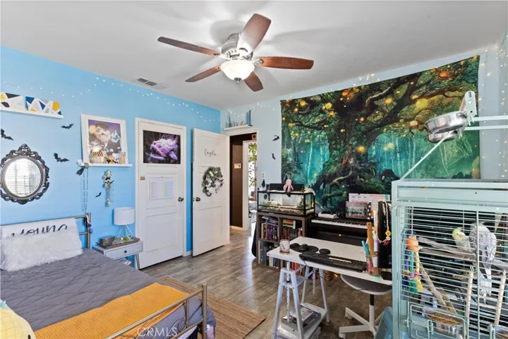 15424 S Budlong Avenue, Gardena, California 90247