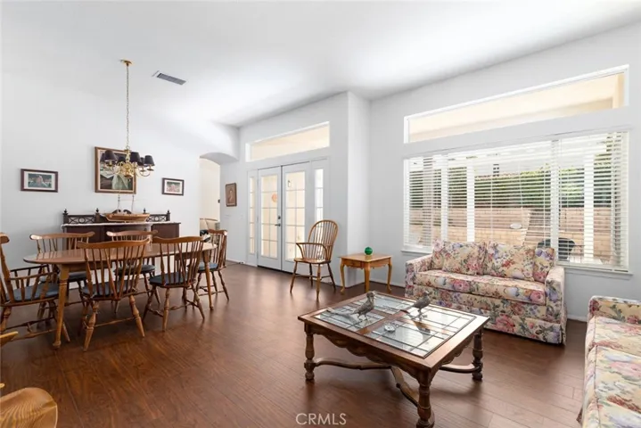 1999 Pecan Tree Street, Hemet, California 92545