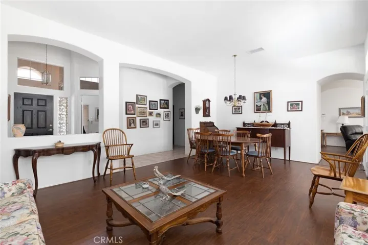 1999 Pecan Tree Street, Hemet, California 92545