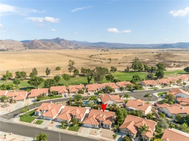 1999 Pecan Tree Street, Hemet, California 92545