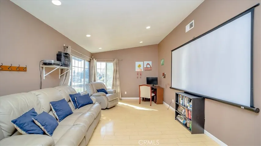 224 Ohio Street, Lake Elsinore, California 92530