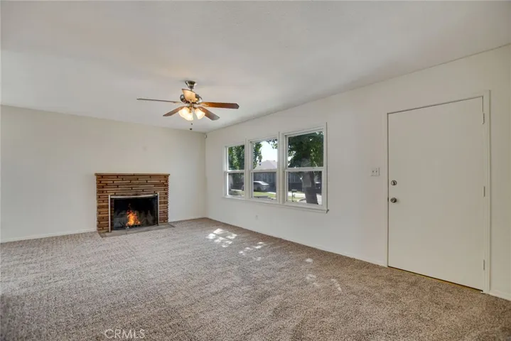 286 Larkspur Drive, San Bernardino, California 92404