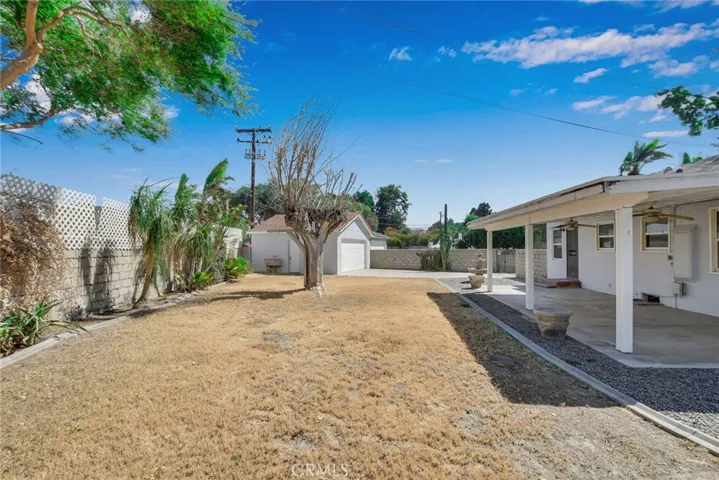 286 Larkspur Drive, San Bernardino, California 92404