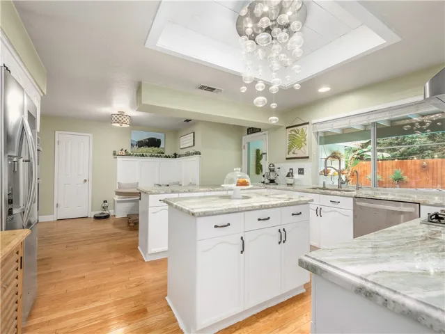7365 N Recreation Avenue, Fresno, California 93720