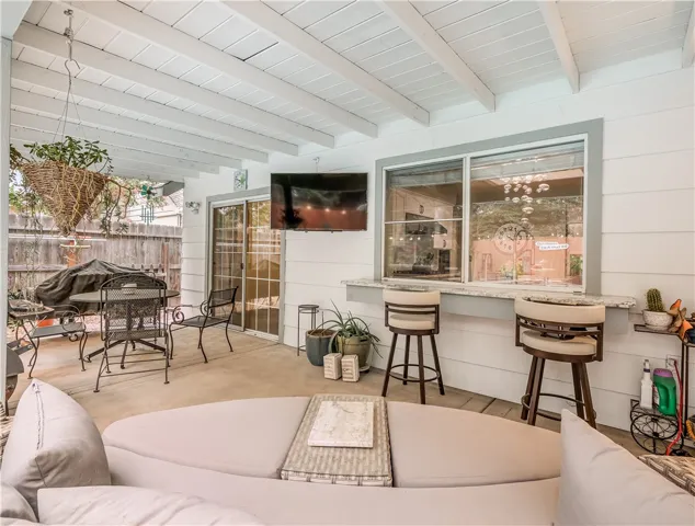 7365 N Recreation Avenue, Fresno, California 93720