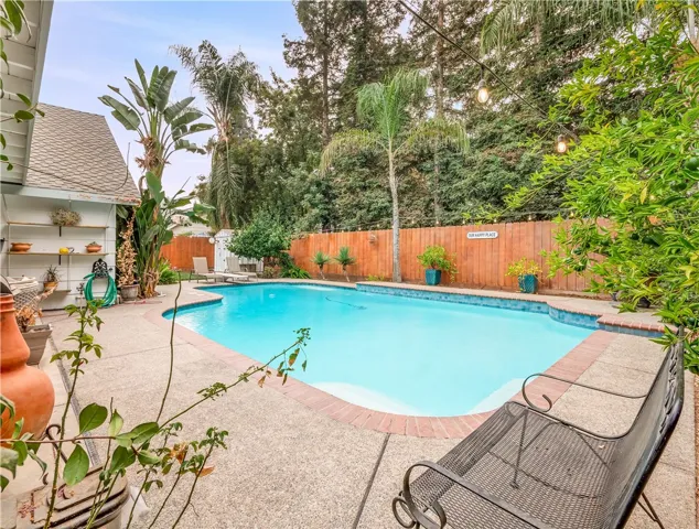 7365 N Recreation Avenue, Fresno, California 93720