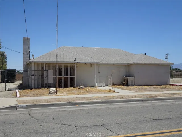 38580 9th Street E, Palmdale, California 93550