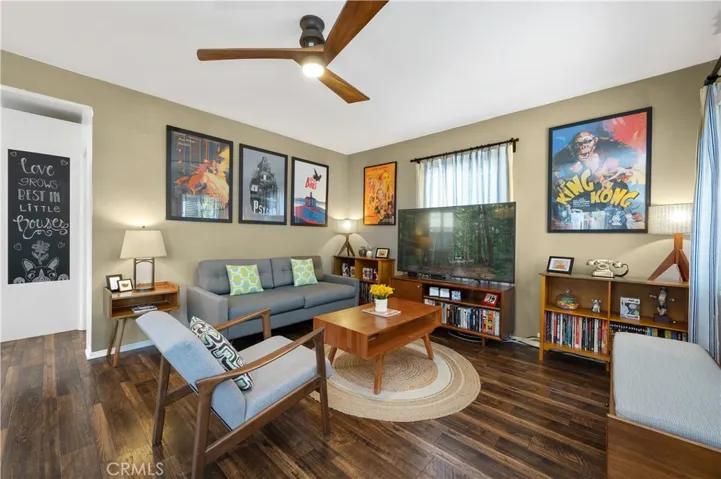 1307 W Chandler Boulevard, Burbank, California 91506
