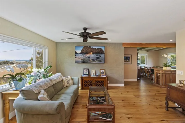 3481 Garfield St, Carlsbad, California 92008