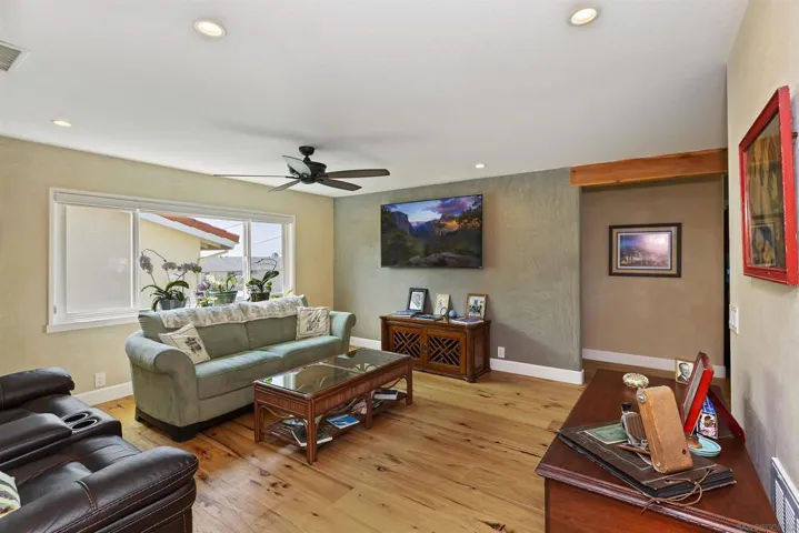 3481 Garfield St, Carlsbad, California 92008