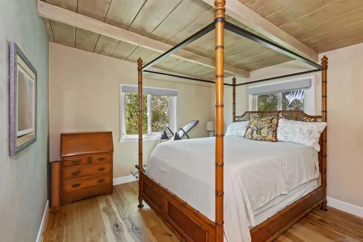 3481 Garfield St, Carlsbad, California 92008