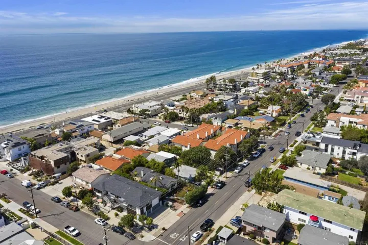 3481 Garfield St, Carlsbad, California 92008
