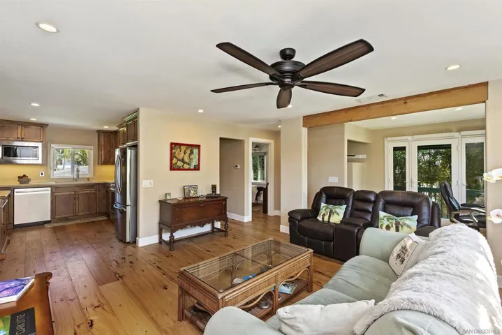 3481 Garfield St, Carlsbad, California 92008