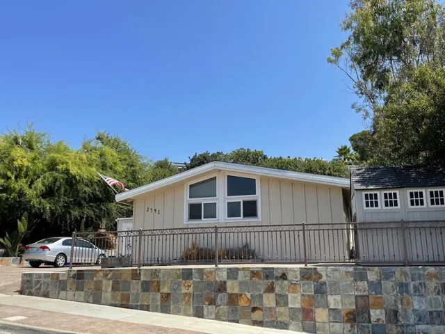 2541 Mobley, San Diego, California 92123