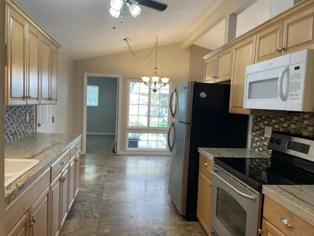 2541 Mobley, San Diego, California 92123