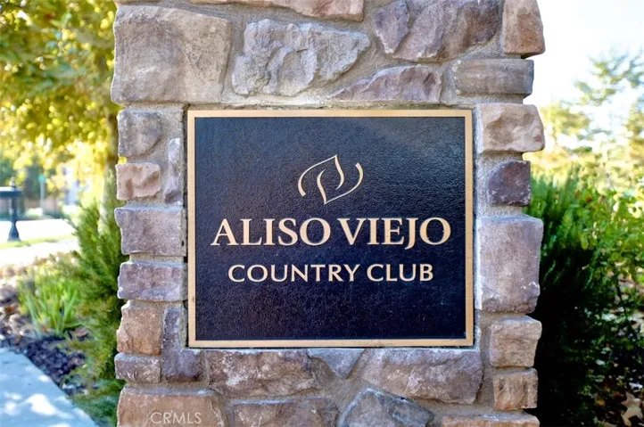 79 Playa Circle, Aliso Viejo, California 92656