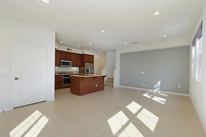 79 Playa Circle, Aliso Viejo, California 92656