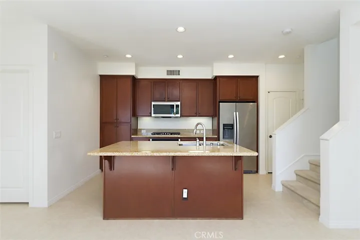79 Playa Circle, Aliso Viejo, California 92656