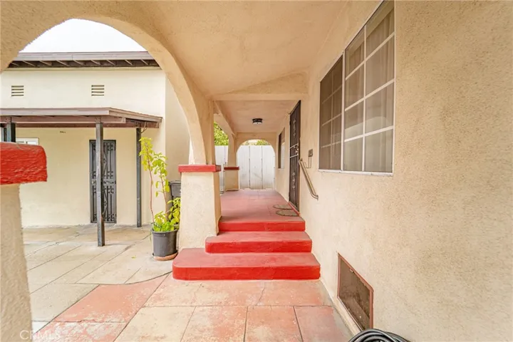 Porch/entrance to the 2 bedroom home
