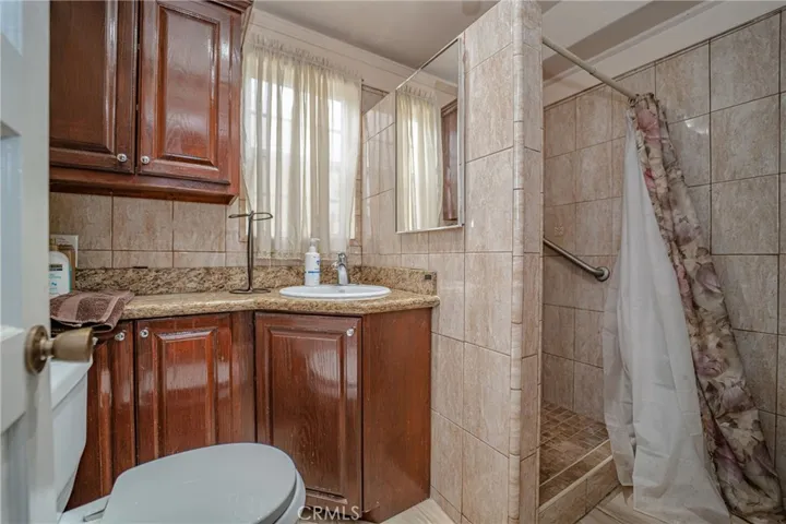 Unit # 3637 bathroom picture #2
