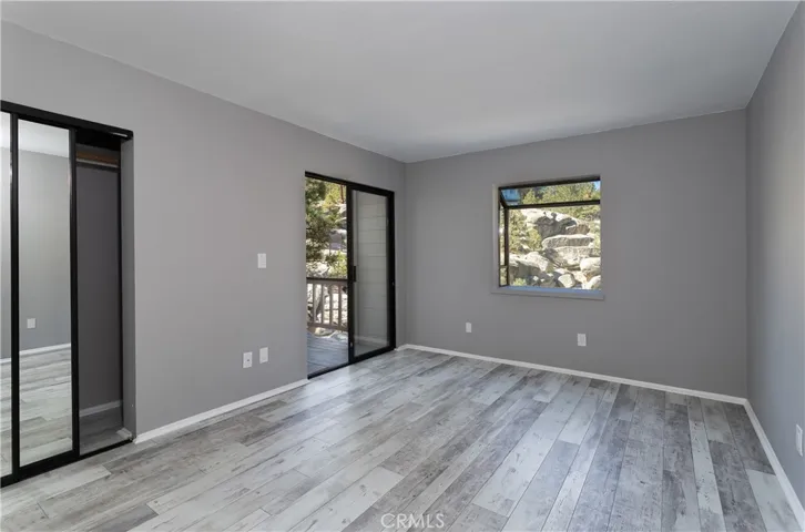 806 Boulder Road, Big Bear, California 92315