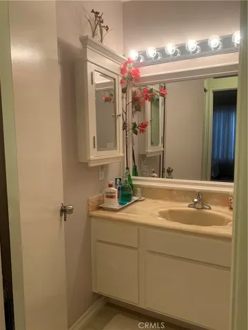 320 S Ardmore Avenue 119, Los Angeles, California 90020