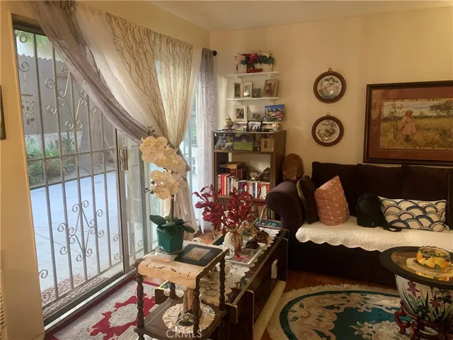 320 S Ardmore Avenue 119, Los Angeles, California 90020