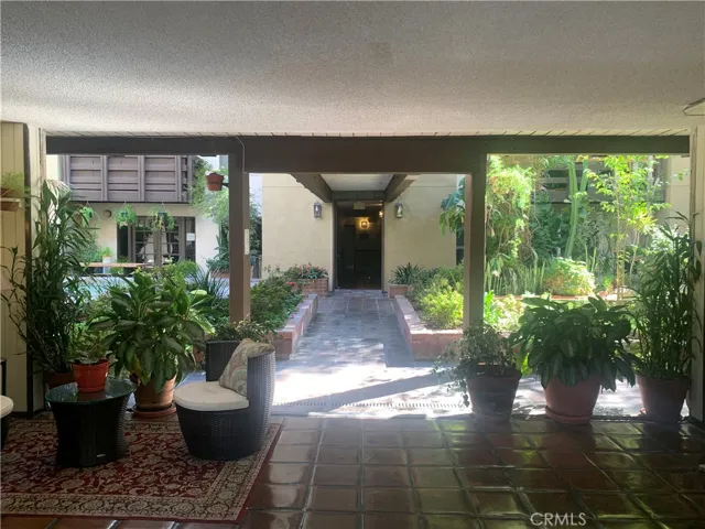 320 S Ardmore Avenue 119, Los Angeles, California 90020