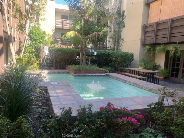 320 S Ardmore Avenue 119, Los Angeles, California 90020
