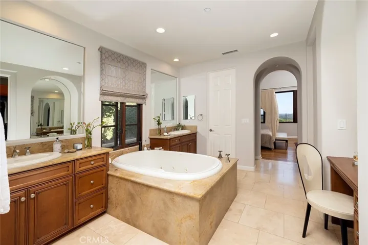 10 Observatory, Newport Coast, California 92657