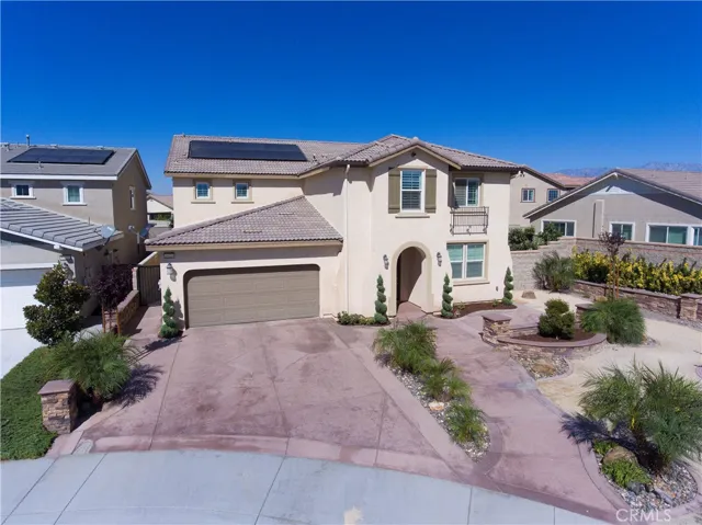 6923 Lagoon Court, Jurupa Valley, California 91752