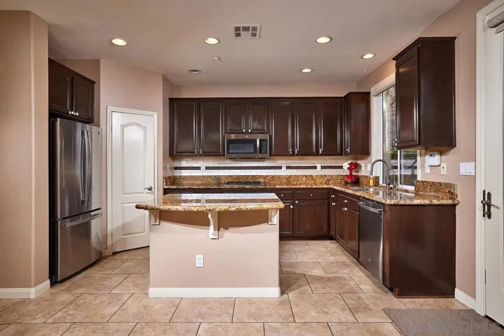 10504 Hollingsworth, San Diego, California 92127