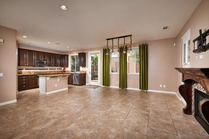 10504 Hollingsworth, San Diego, California 92127