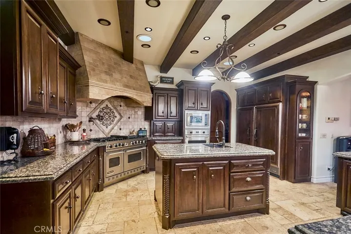 10451 Choiceana Avenue, Hesperia, California 92345