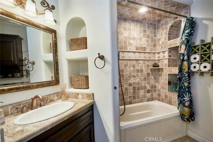 10451 Choiceana Avenue, Hesperia, California 92345