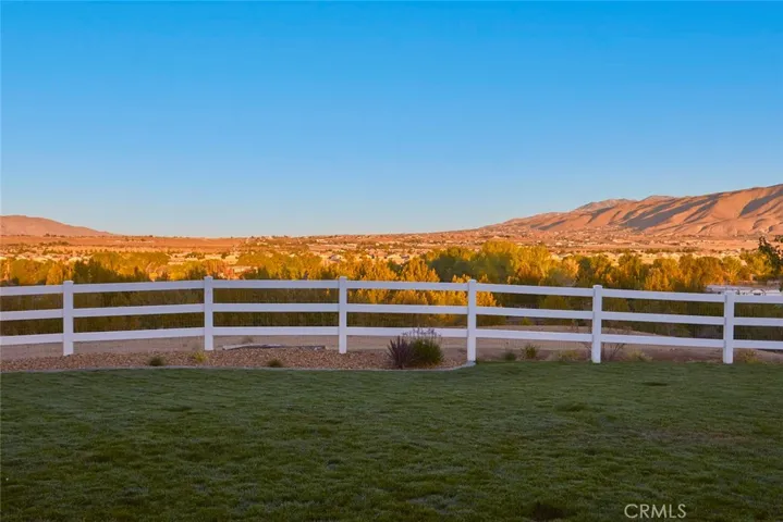 10451 Choiceana Avenue, Hesperia, California 92345