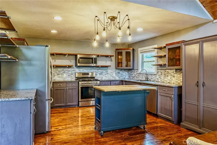 208 Overlook Drive, Unknown, Tennessee 37876
