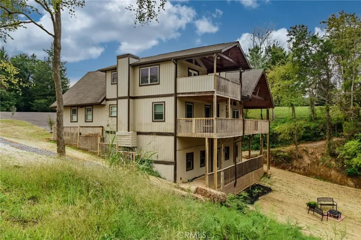 208 Overlook Drive, Unknown, Tennessee 37876