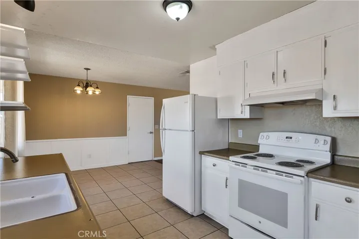 57930 Campanula Street, Yucca Valley, California 92284