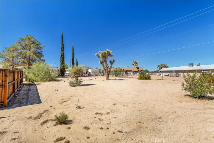 57930 Campanula Street, Yucca Valley, California 92284