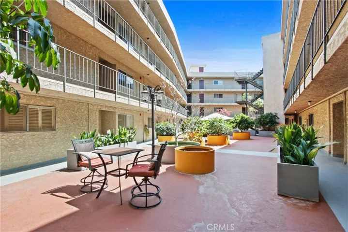 4505 California Avenue 213, Long Beach, California 90807