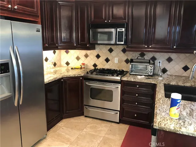 734 Tustin Avenue 5, Newport Beach, California 92663