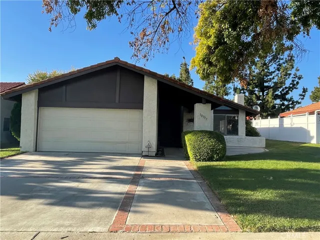 10317 Comanche Avenue, Riverside, California 92503