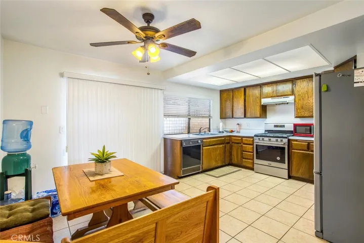 10317 Comanche Avenue, Riverside, California 92503
