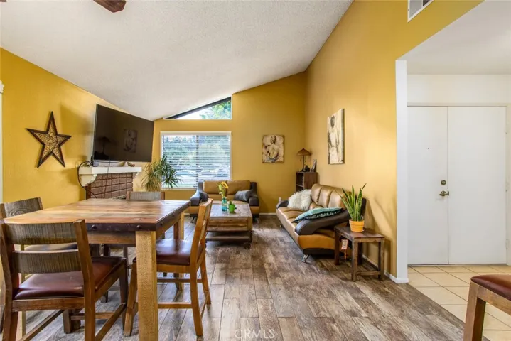 10317 Comanche Avenue, Riverside, California 92503