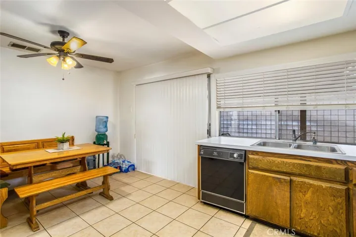 10317 Comanche Avenue, Riverside, California 92503