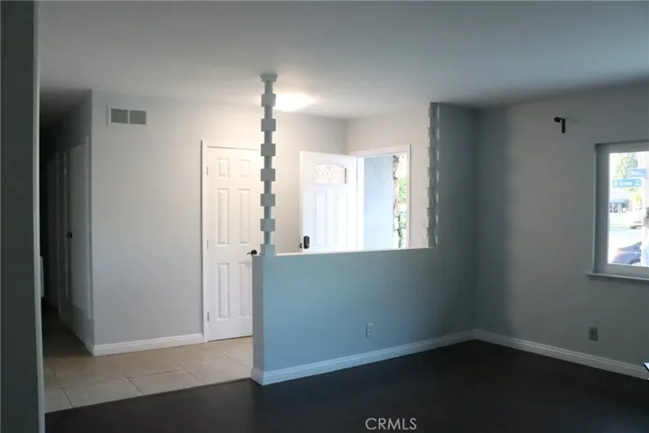 646 E Grove Avenue, Orange, California 92865