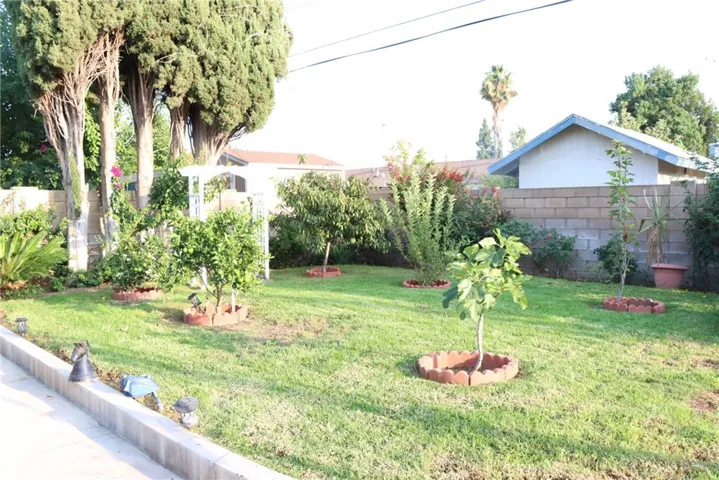 646 E Grove Avenue, Orange, California 92865