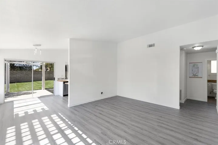 27905 Gibson Place, Saugus, California 91350